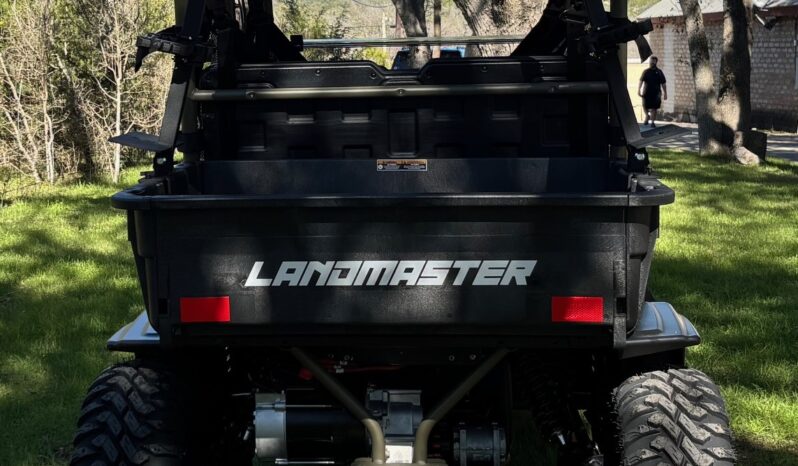 
								2025 Landmaster AMP Crew Wilderness full									